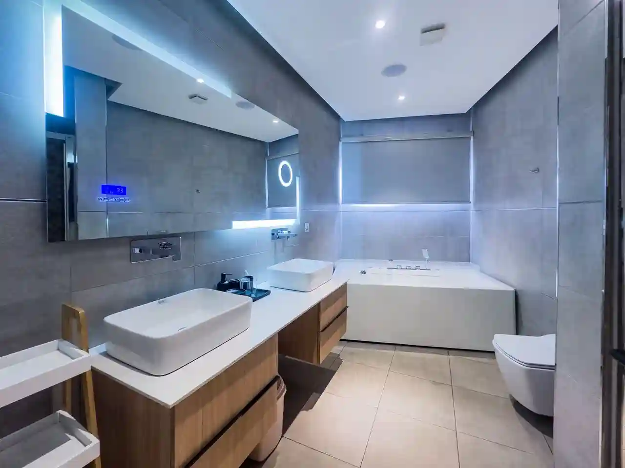 4 bedroom house rent cantonments accra