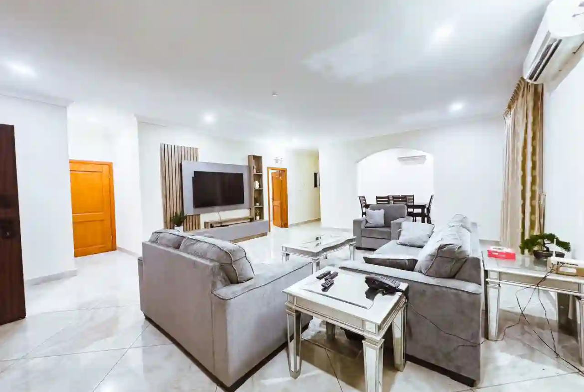 3 bedroom apartment for rent in East Legon