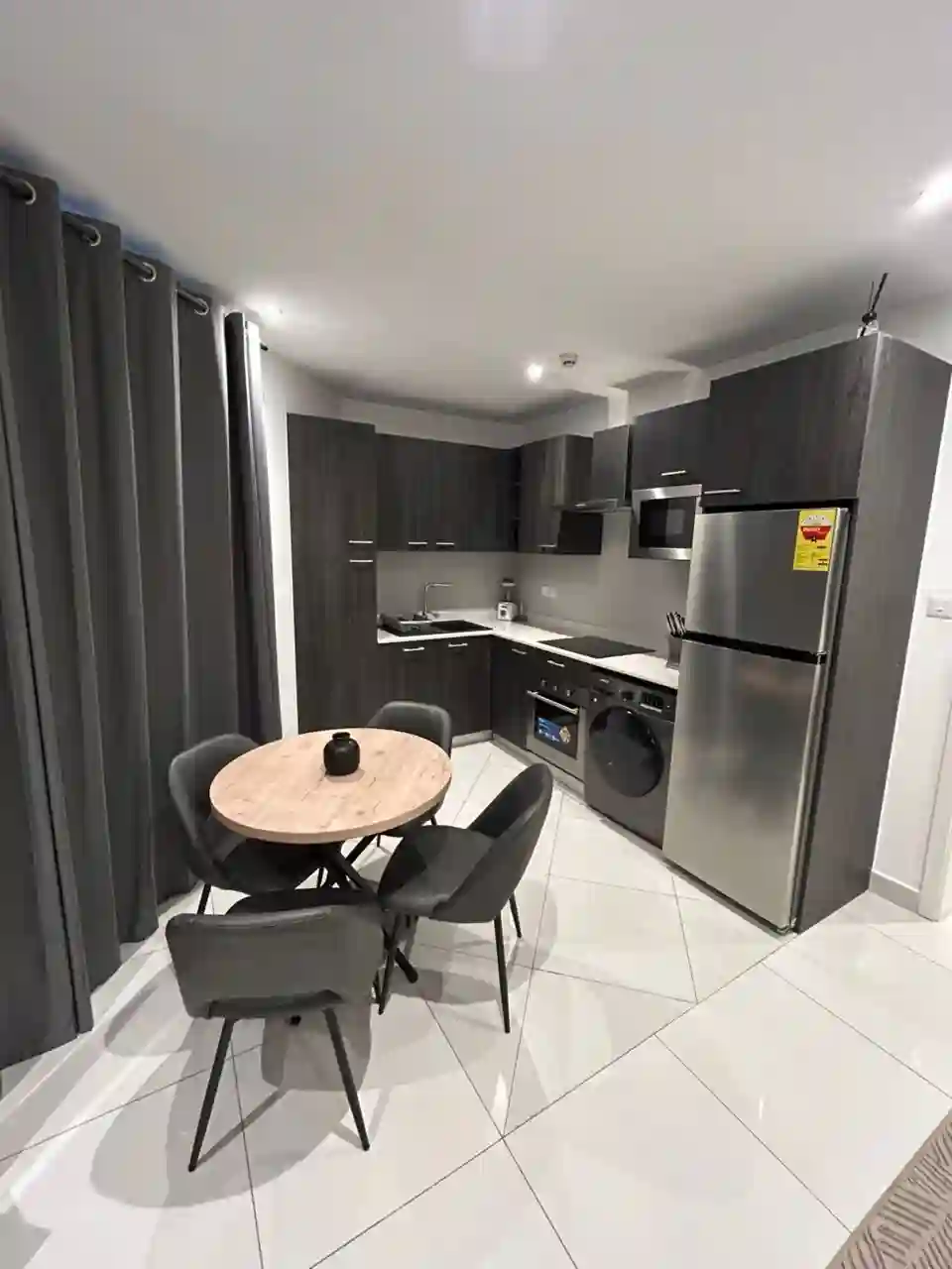 One bedroom apartment for rent loxwood