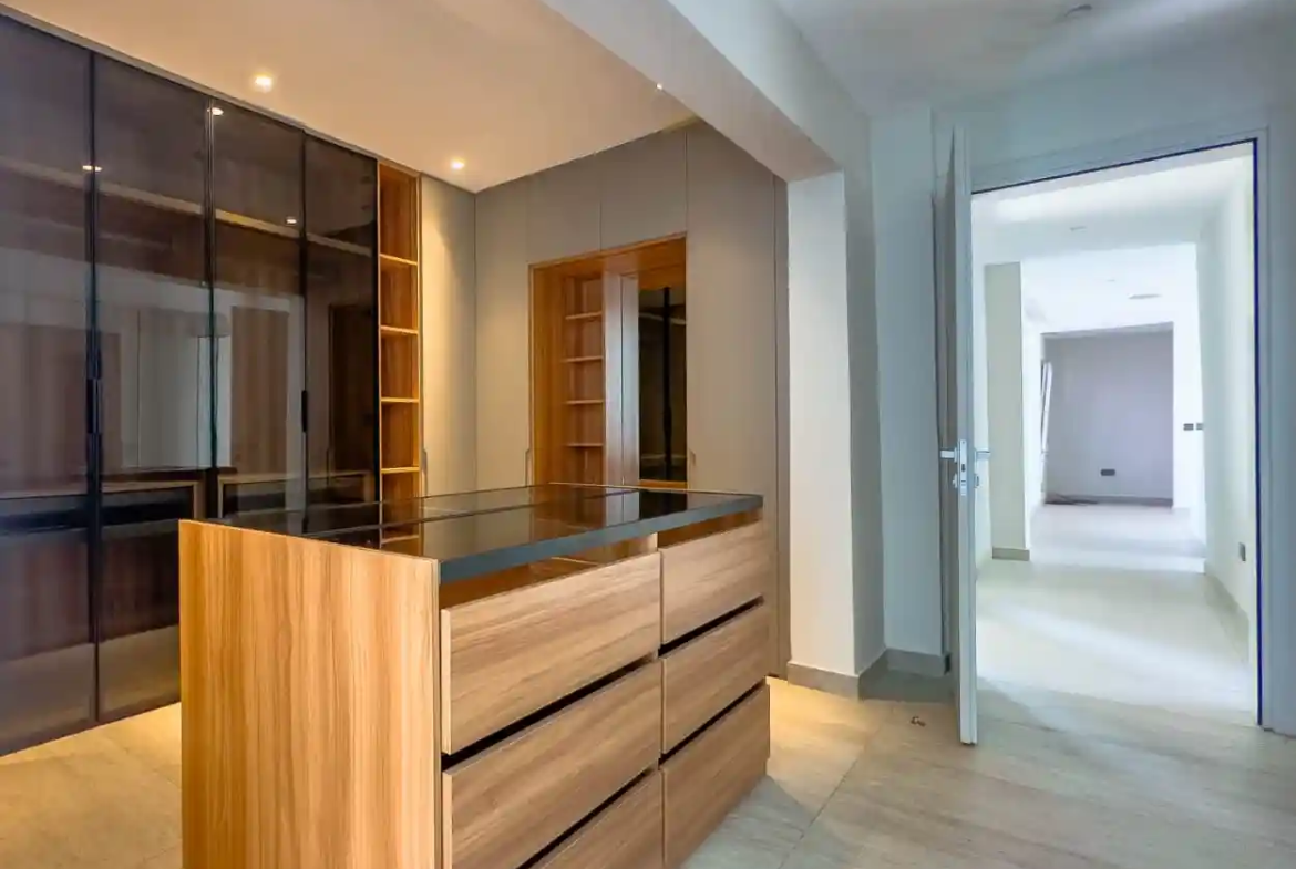 5 bedroom house for sale in East Legon