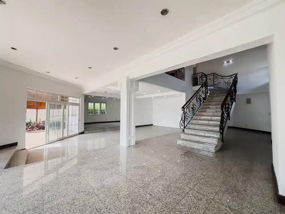 4 bedroom home for rent east legon accra