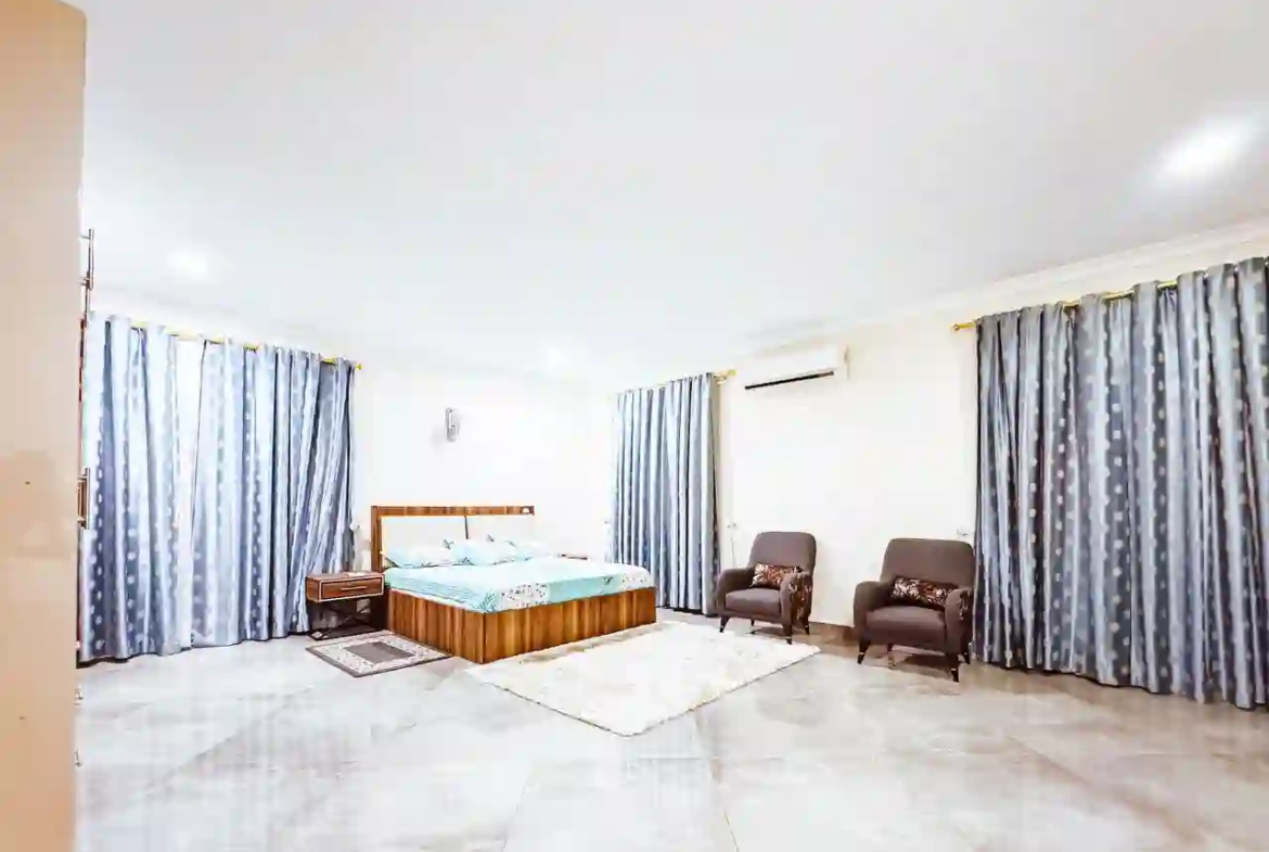 3 bedroom apartment for rent in East Legon