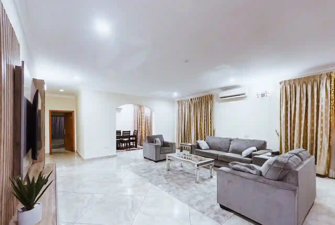 3 bedroom apartment for rent in East Legon