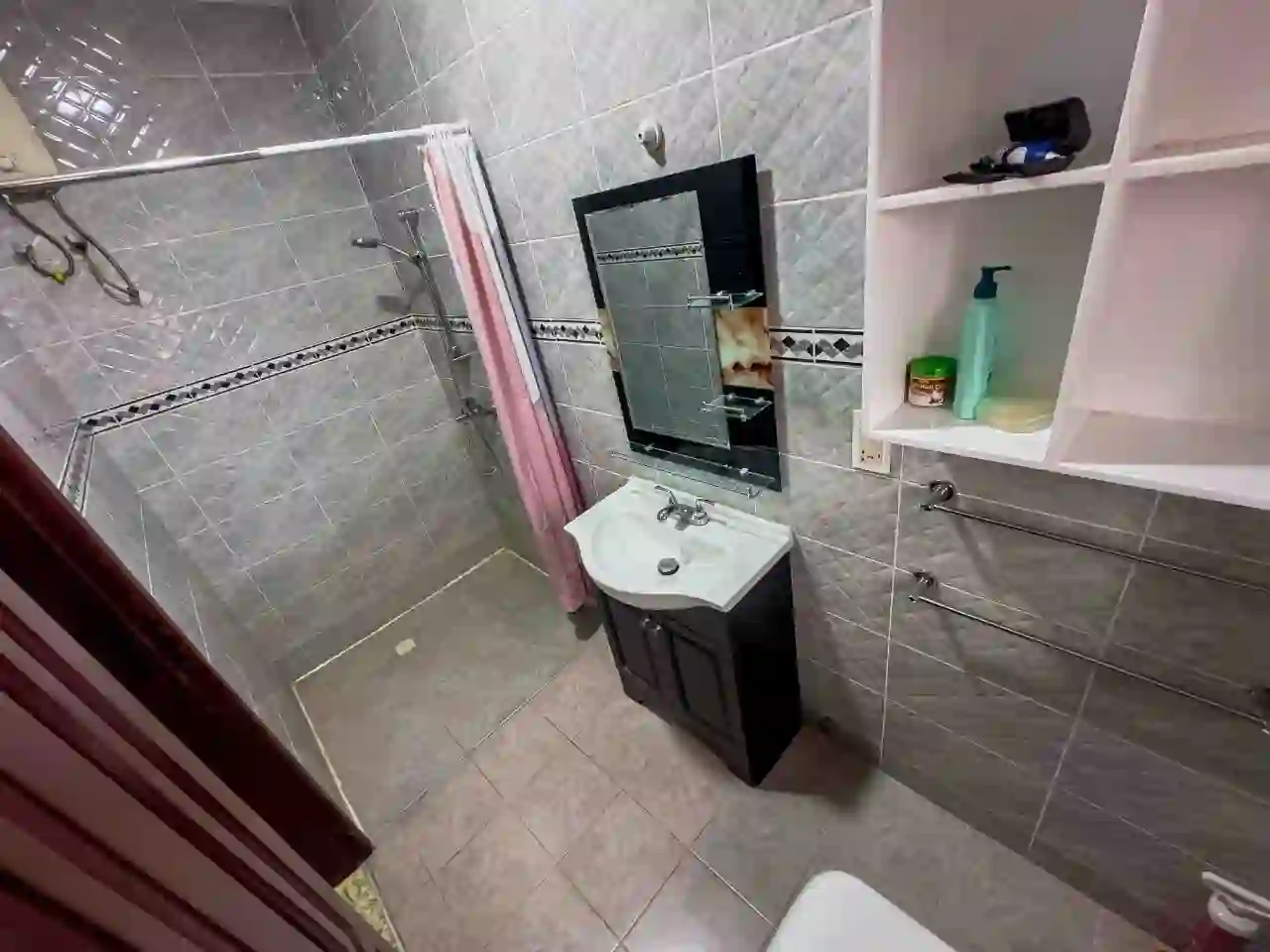 4 bedroom house for sale in teshie