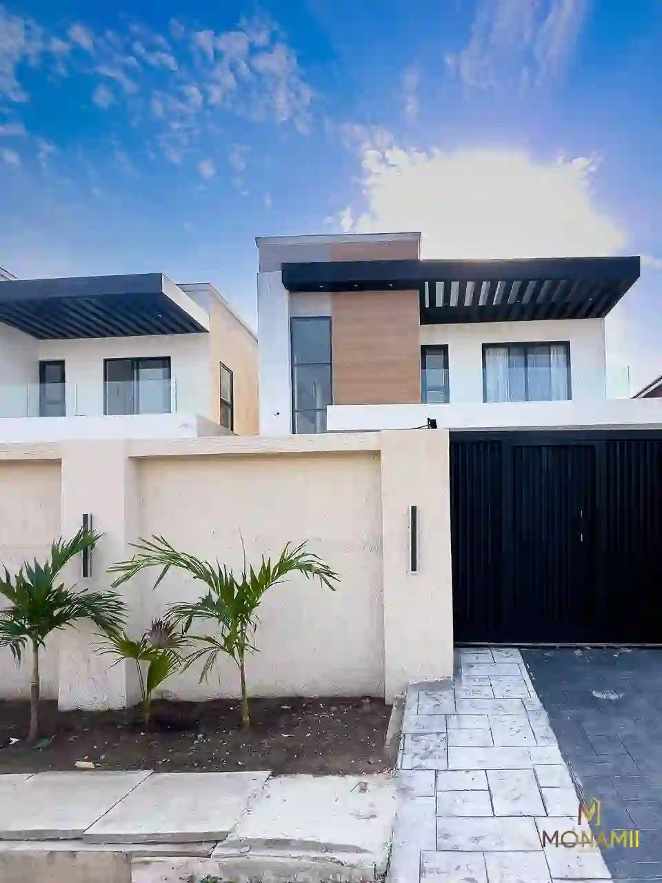 4 bedroom house for sale adjiringanor