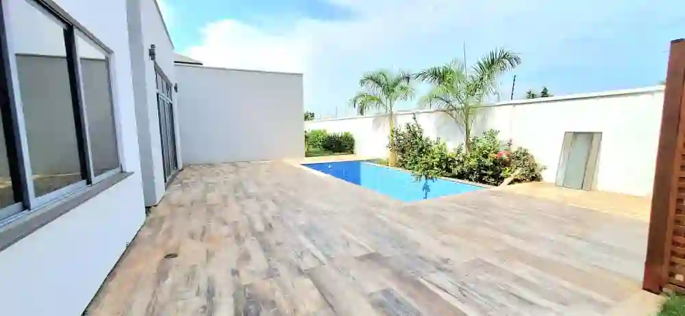 4 bedroom house for rent in spintex LASHIBI