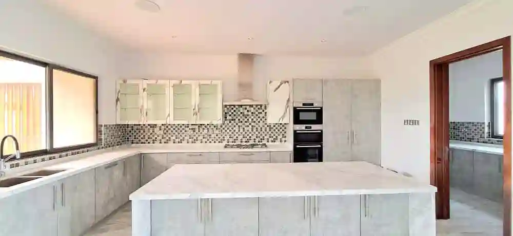 4 bedroom house for rent in spintex LASHIBI