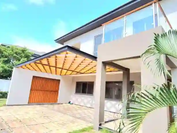 4 bedroom house for rent in spintex LASHIBI