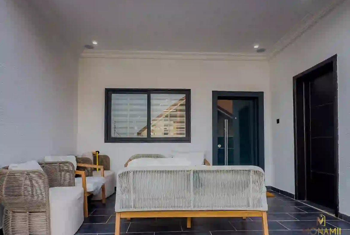 6 bedroom house for sale at east legon hills in ghana
