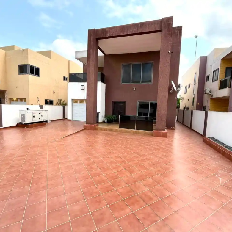 4 bedroom house for rent in East Legon