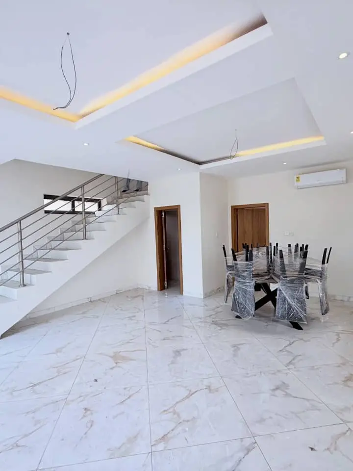 3 bedroom townhouse for rent abelemkpe accra
