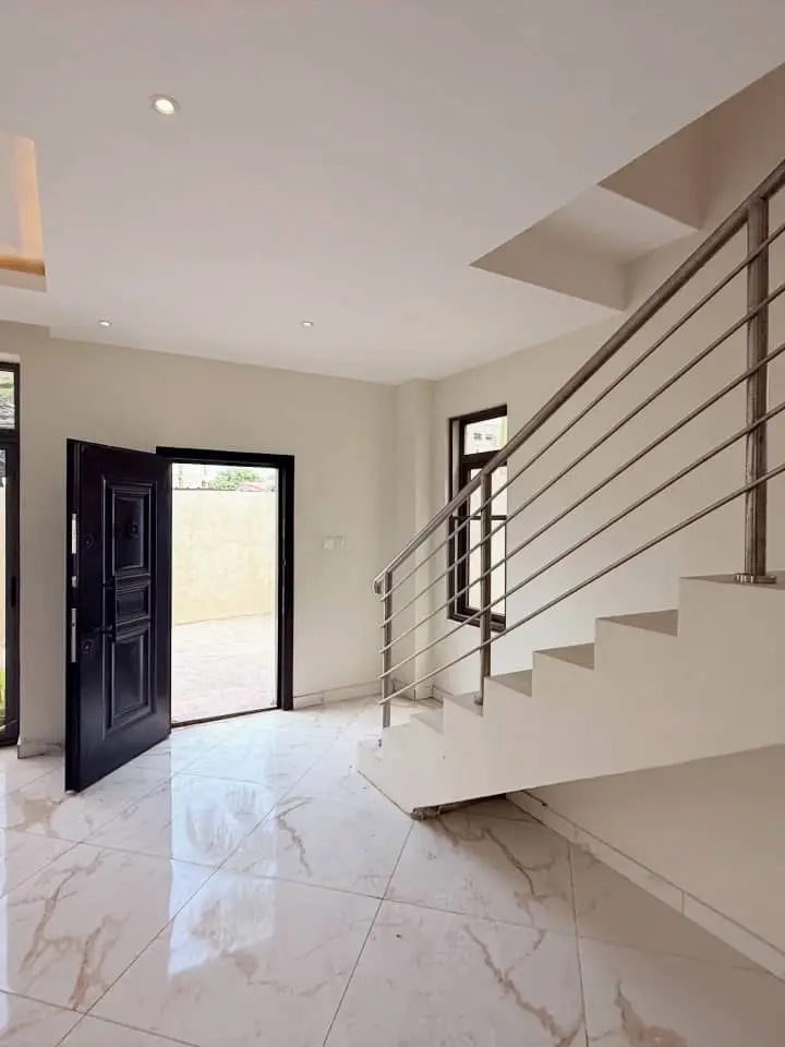 3 bedroom townhouse for rent abelemkpe accra