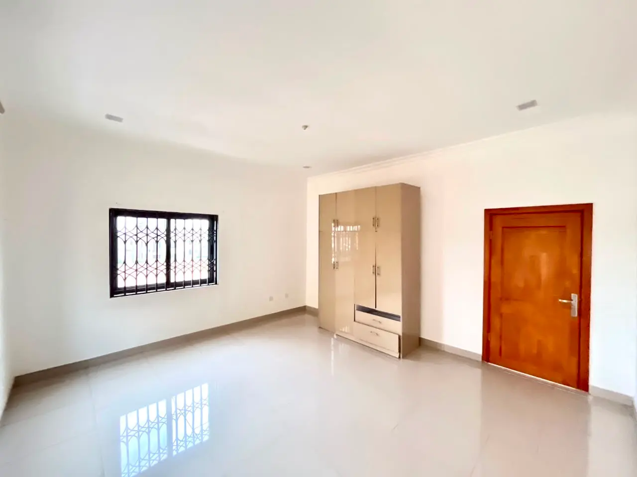 4 bedroom house for rent in East Legon