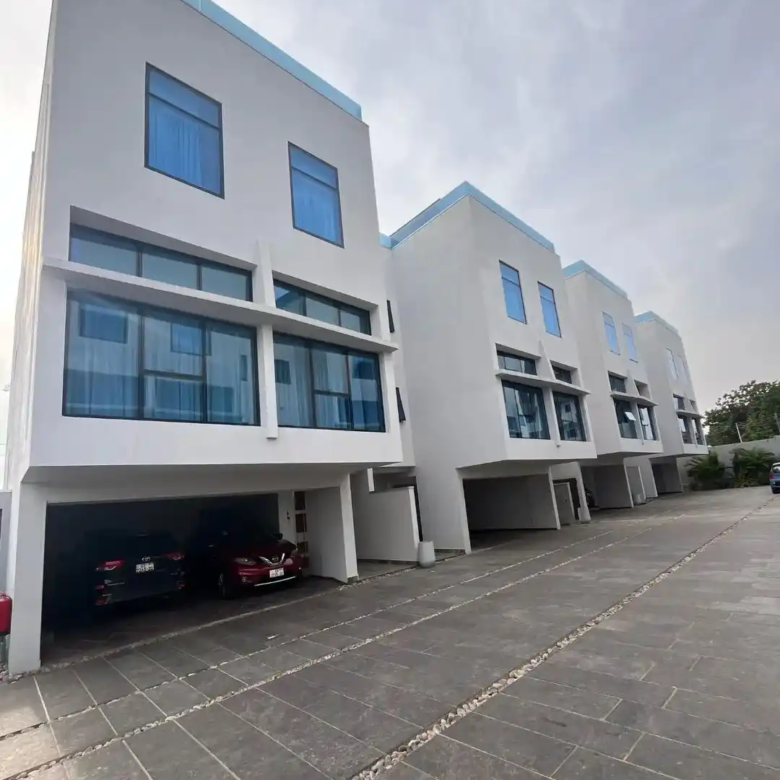 4 bedroom house for rent in East Legon