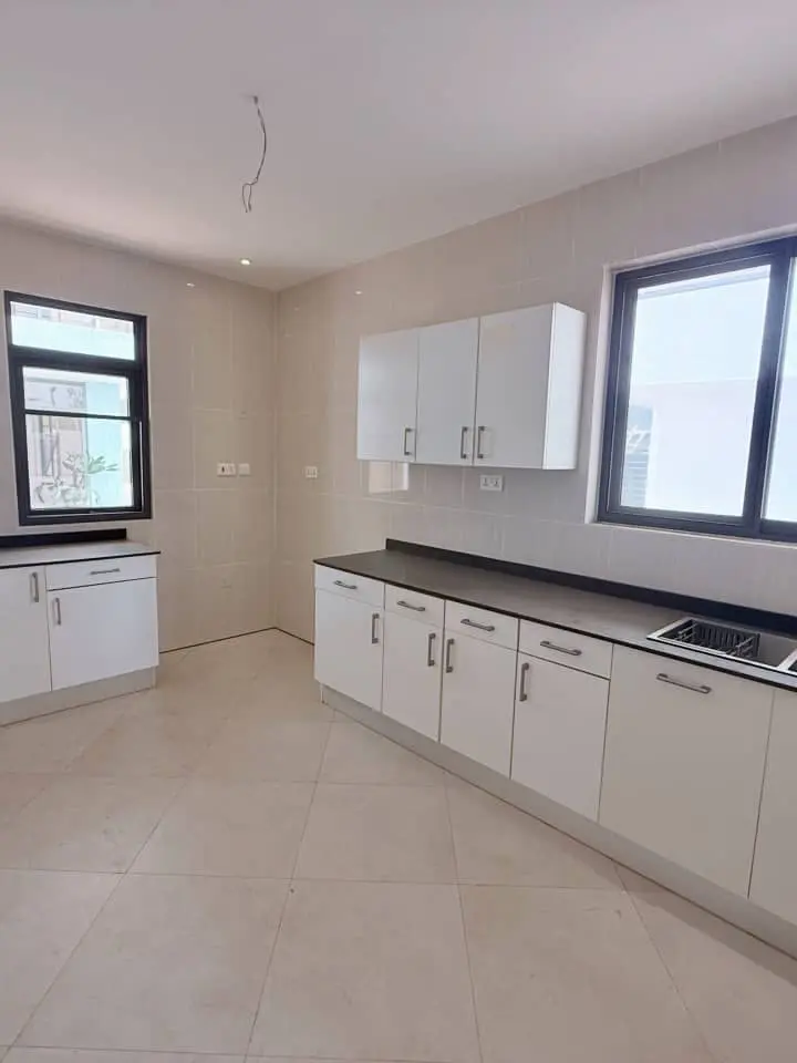 3 bedroom townhouse for rent abelemkpe accra