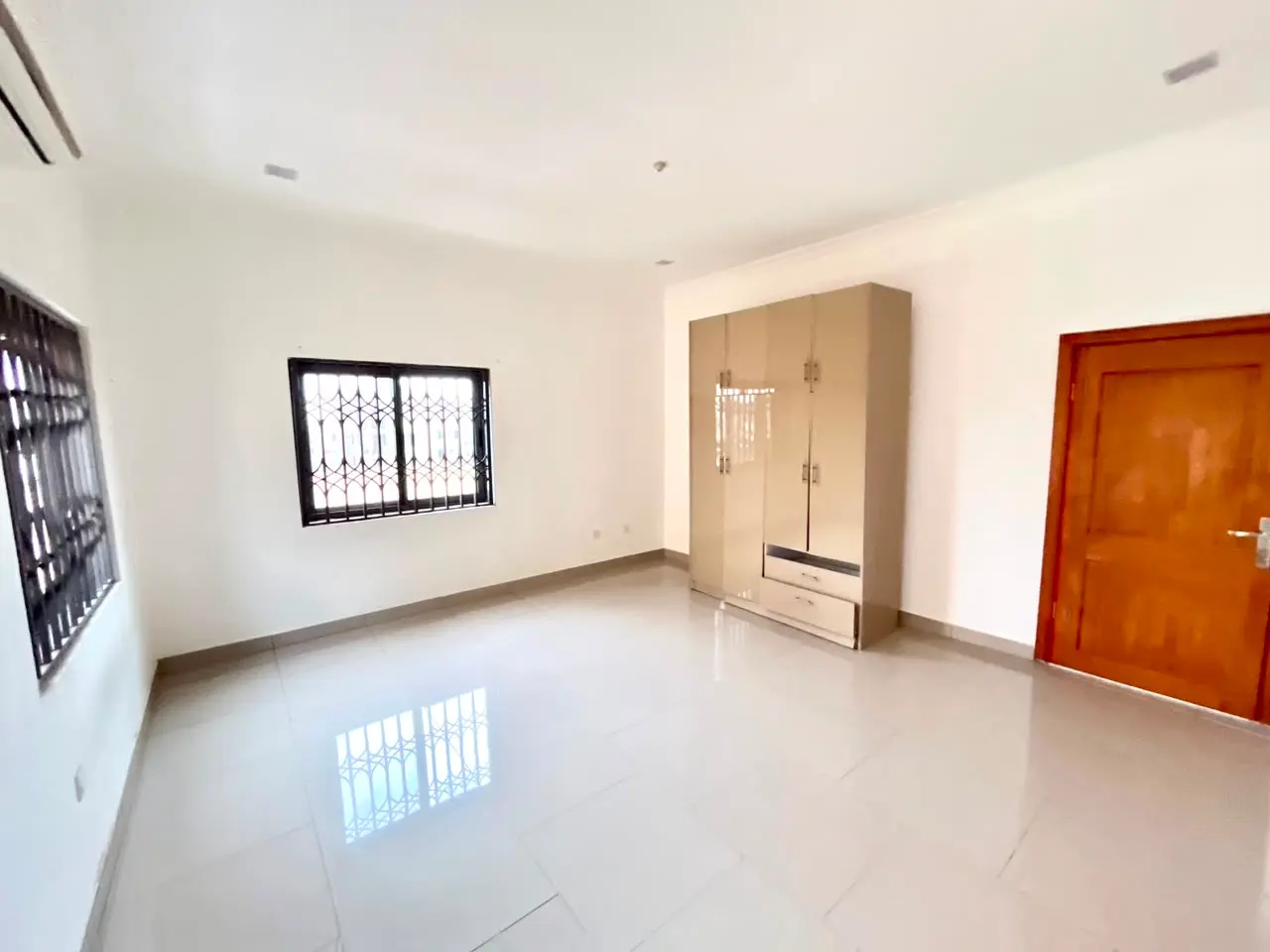 4 bedroom house for rent in East Legon