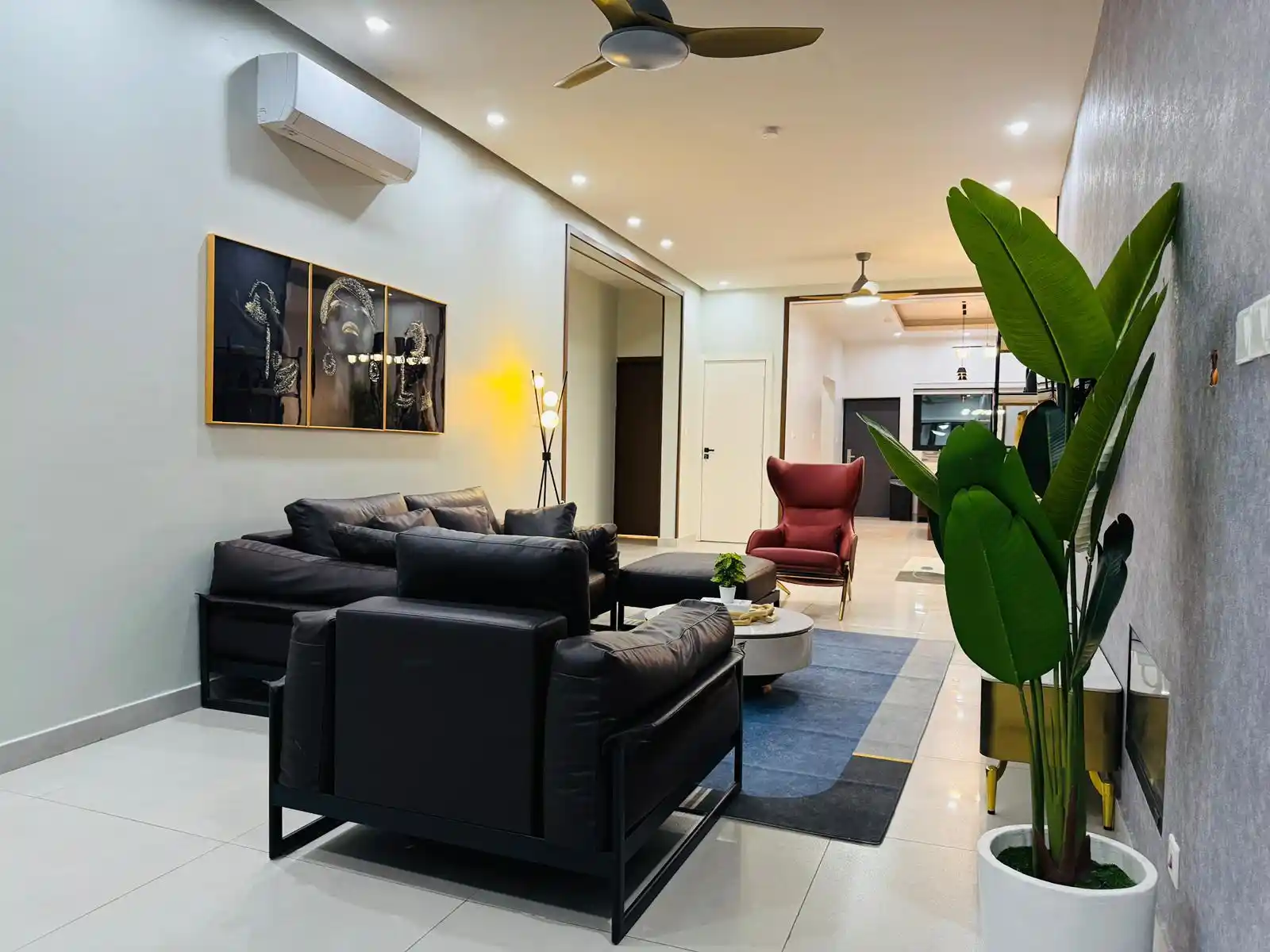 Fully furnished 2 bedroom apartments in east legon pet